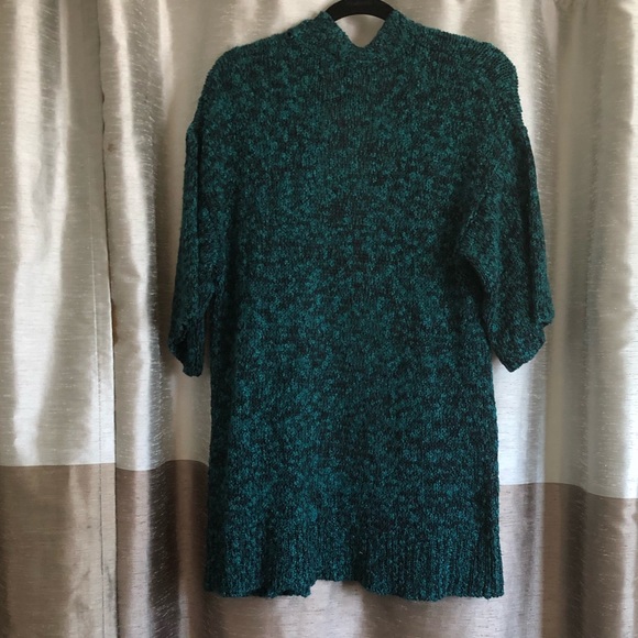 Cute cardigan - Picture 2 of 7